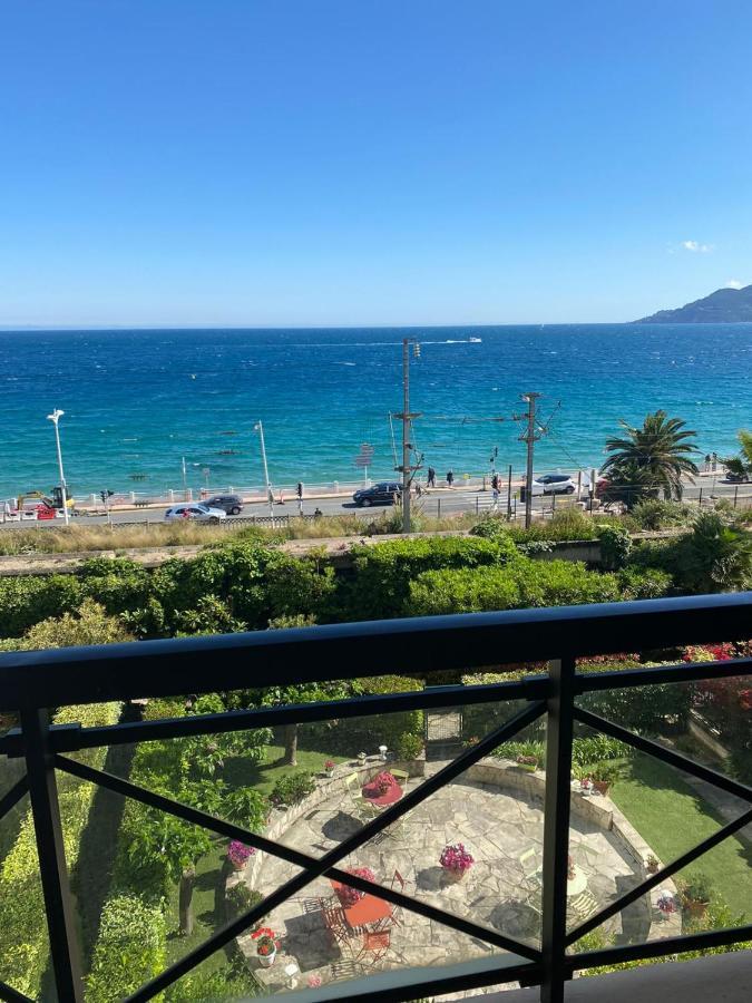 קאן Villa Maupassant Bord De Mer מראה חיצוני תמונה
